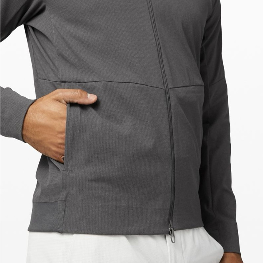 Lululemon Men’s Airing Easy Bomber Gray Jacket M - Picture 3 of 8